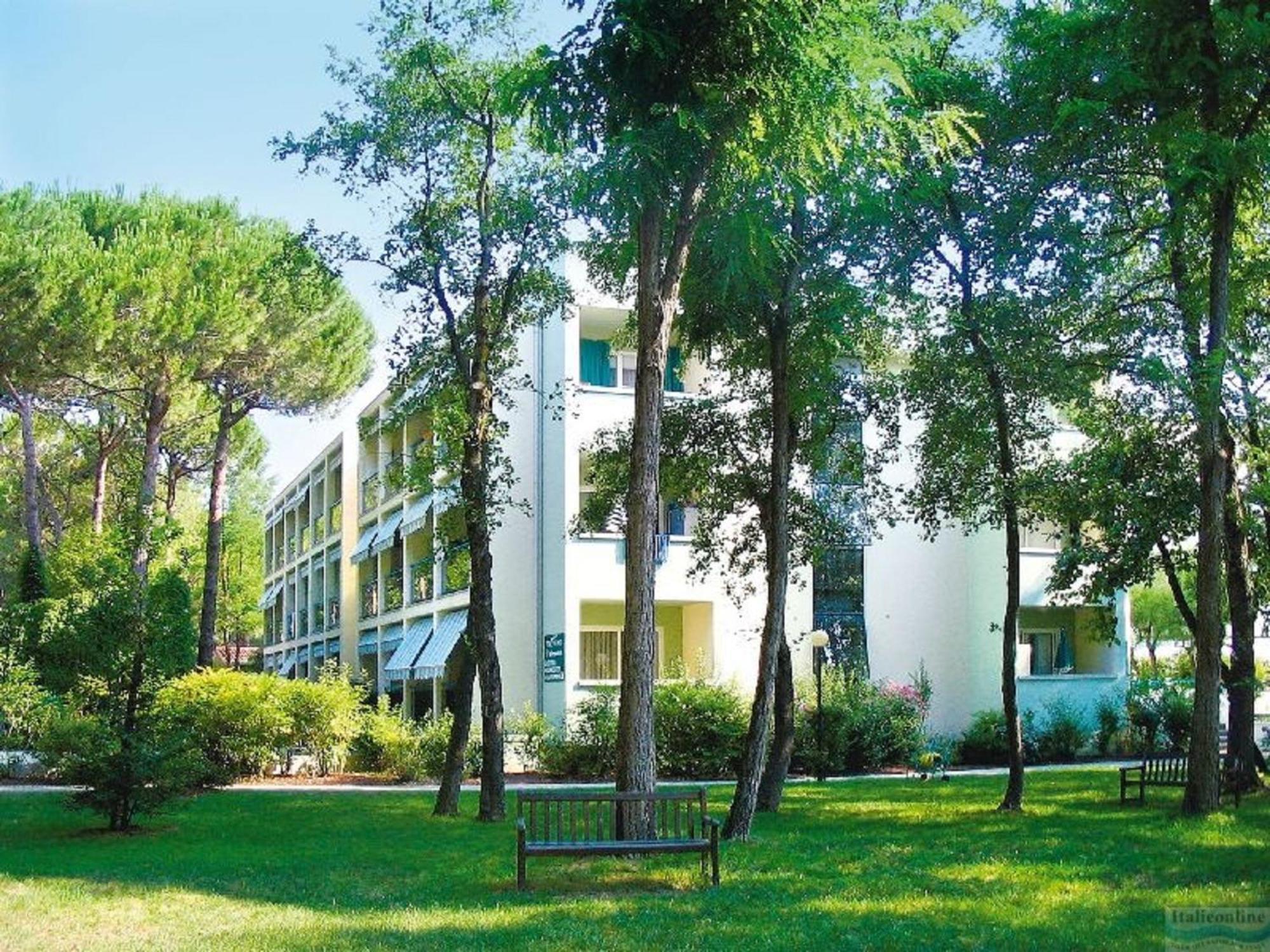 Residence Pinewood Bibione Extérieur photo